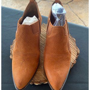 Lucky Brand brown ankle boots